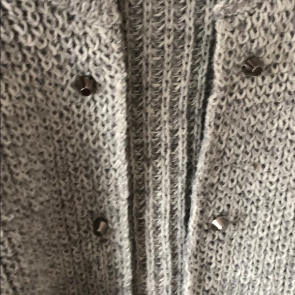 Grey puffy sleeves sweater - Picture 3 of 5